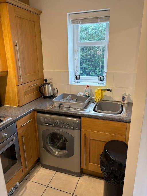 Newly Refurbished Flat In Kings Heath Apartment Birmingham Exterior photo