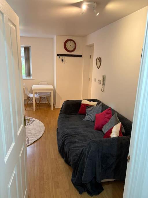 Newly Refurbished Flat In Kings Heath Apartment Birmingham Exterior photo